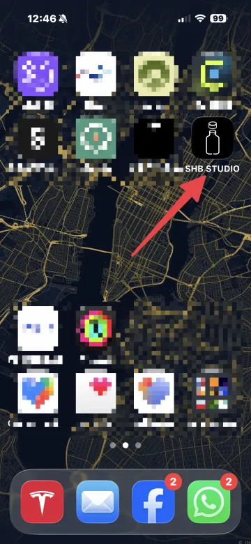 iPhone-Home-Bildschirm mit dem Icon SHB STUDIO